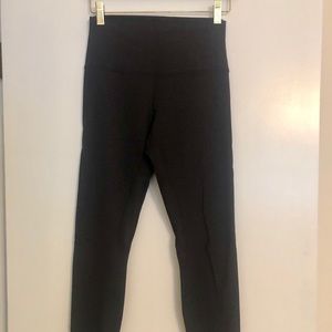 Lululemon black align with embossed design